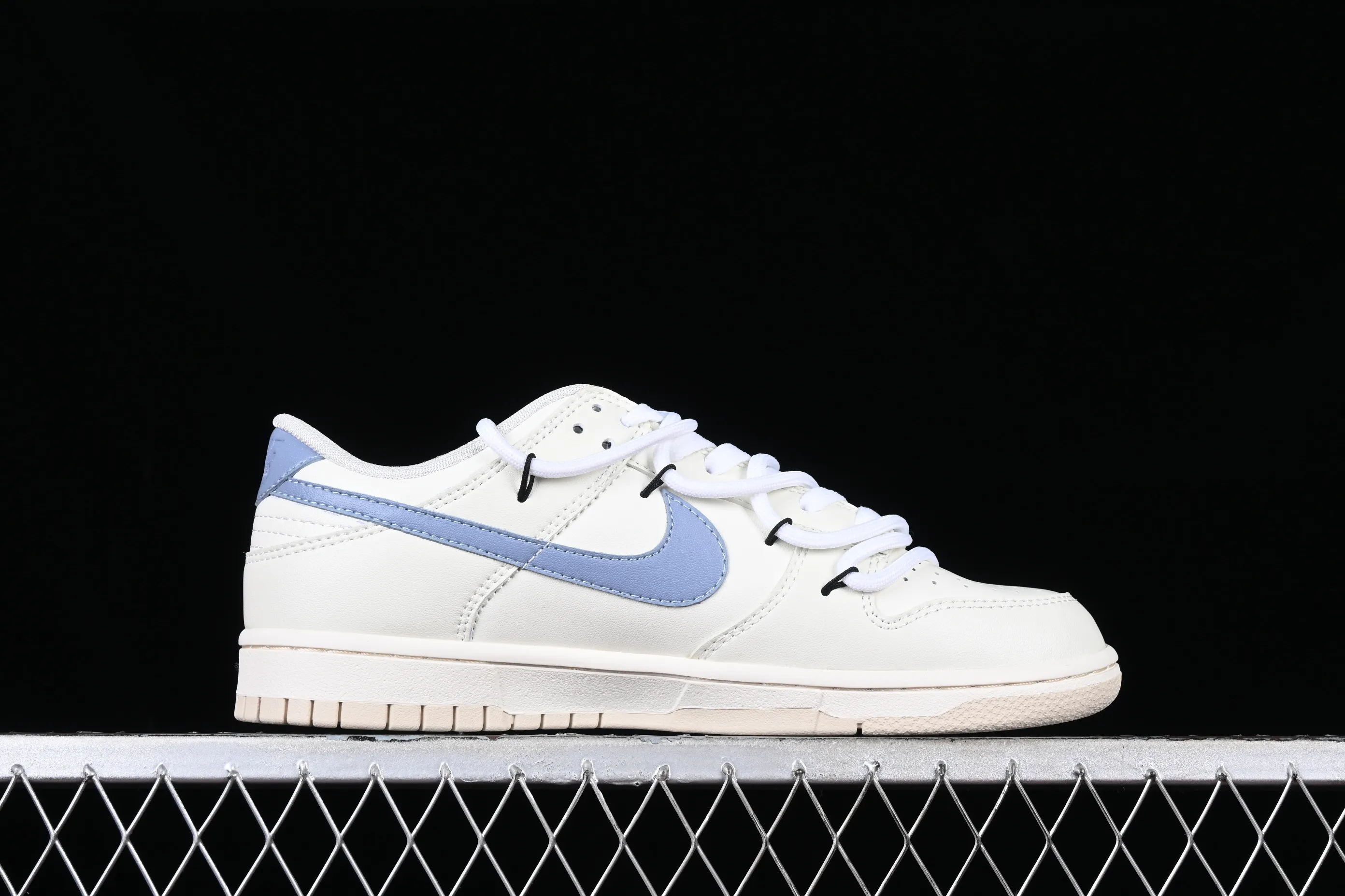 All categories Nk SB Dunk series Nk SB Dunk Low low-top sneakers Nk Dunk Low milk blue customized version of deconstructed strap casual sneakers DX5930-100